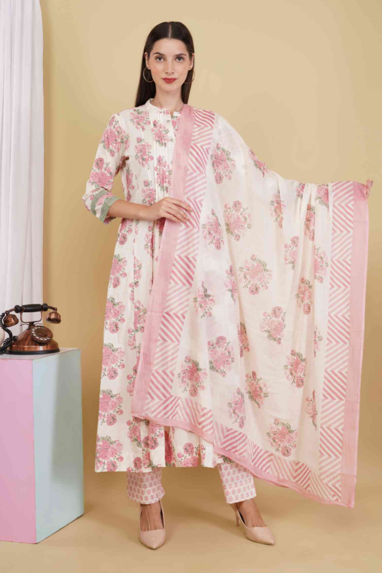 Trendy Womenโs Clothing