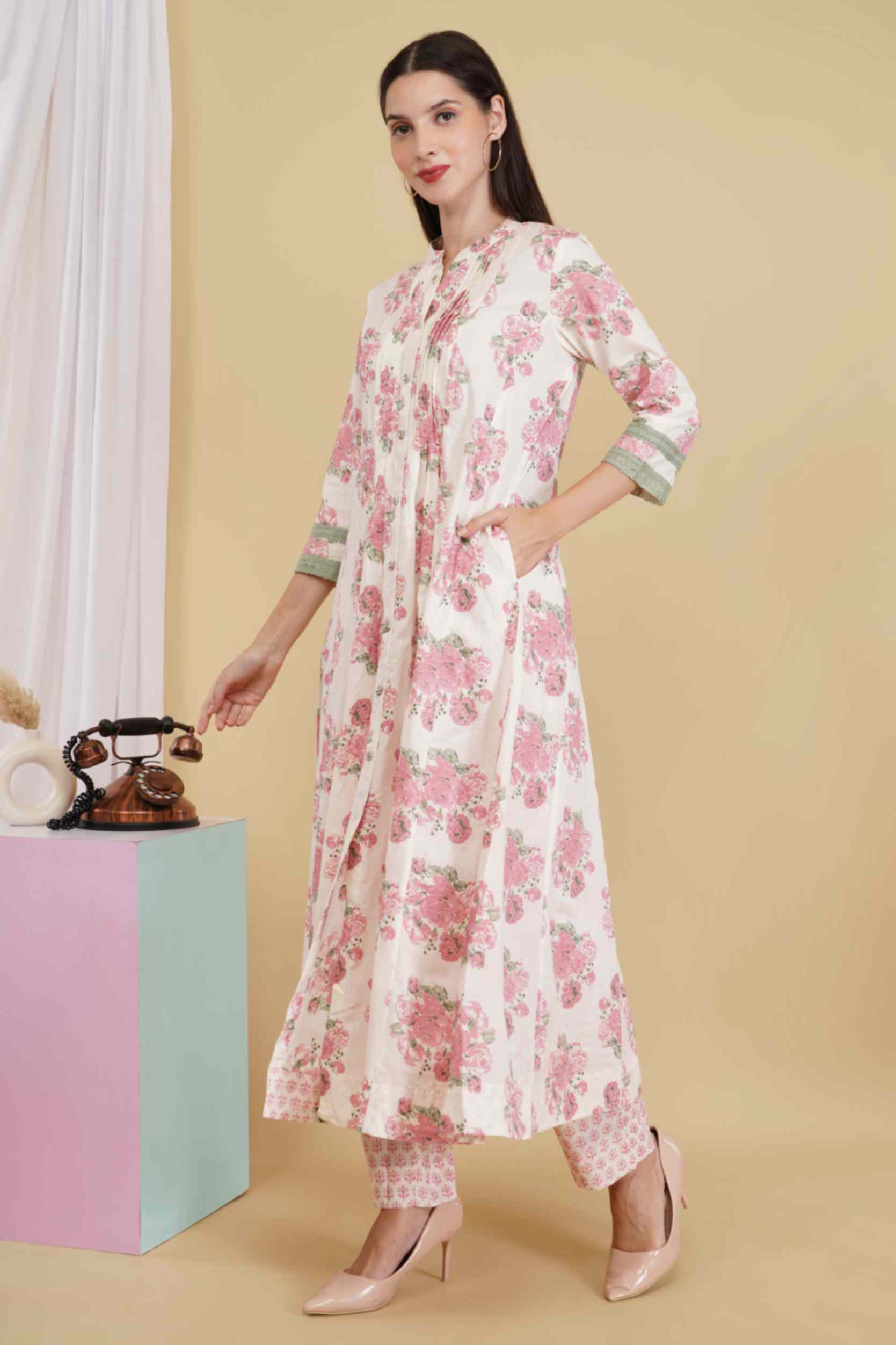 Trendy Womenโs Clothing