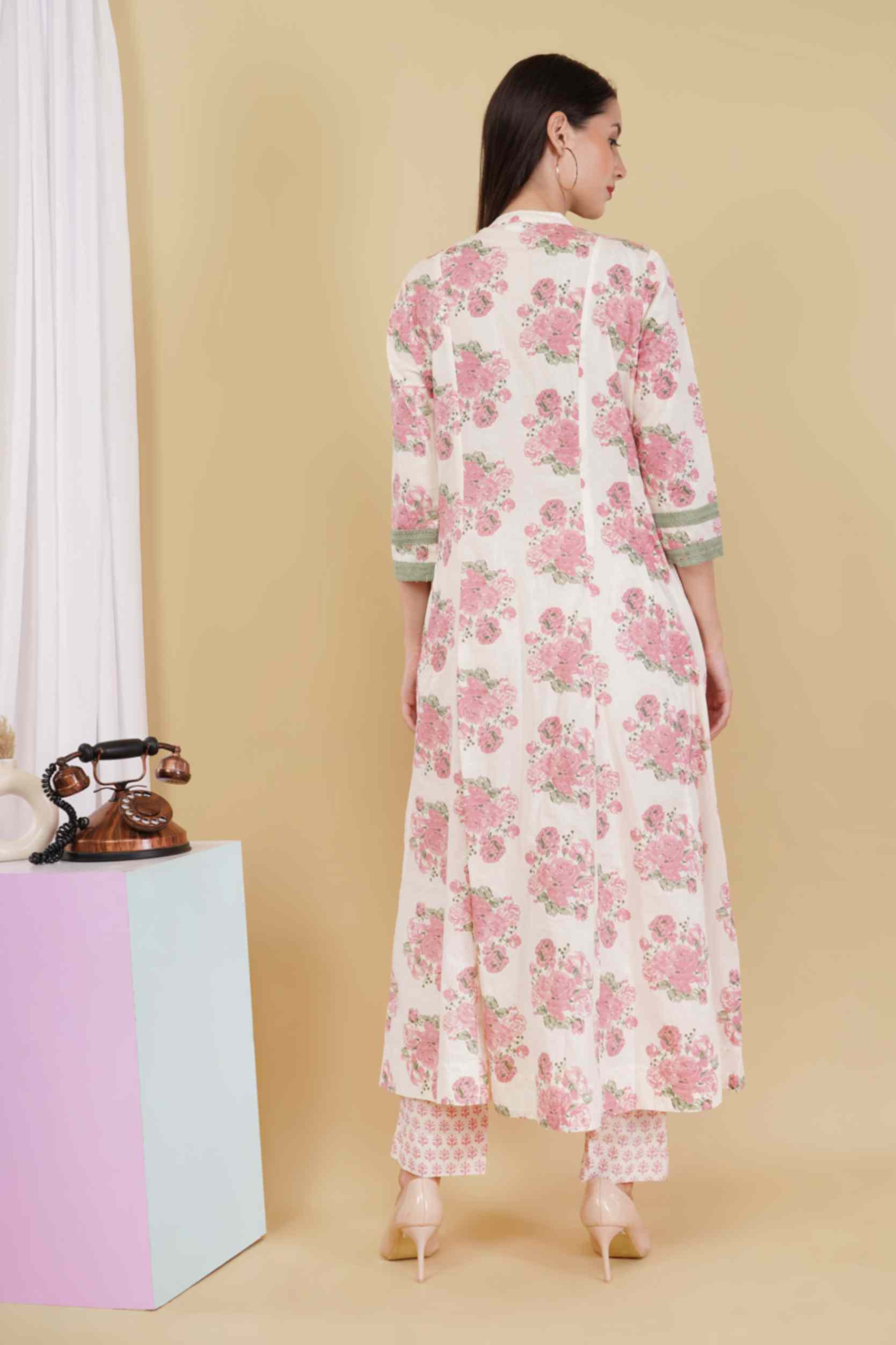 Trendy Womenโs Clothing