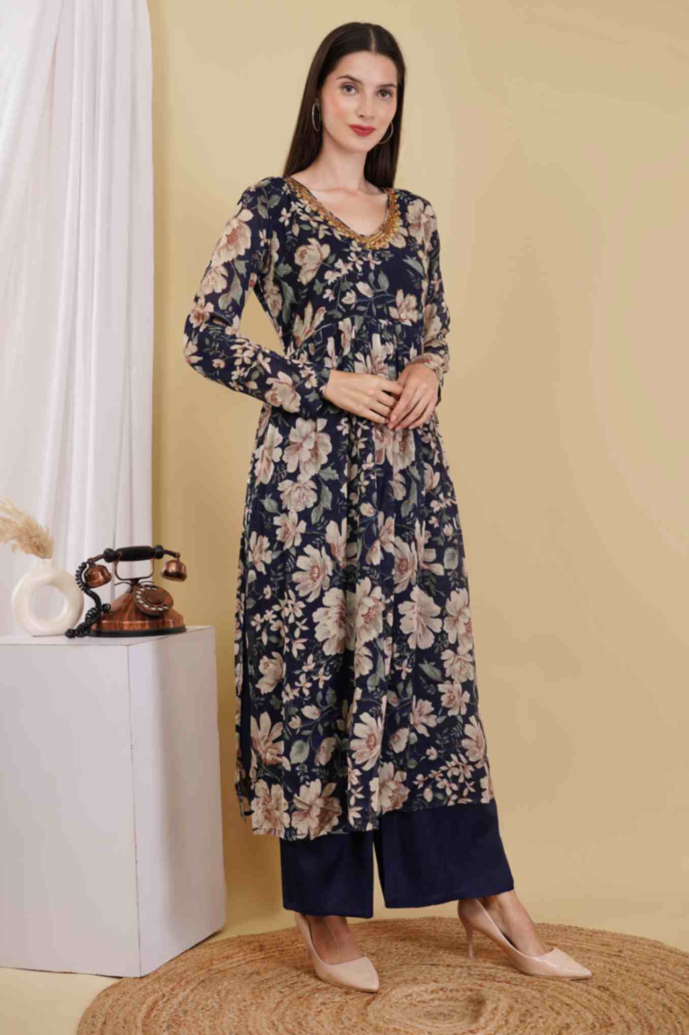 Navy Blue Floral Kurta Set wesnic clothing