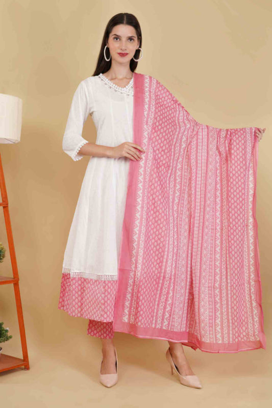 Trendy Womenโs Clothing